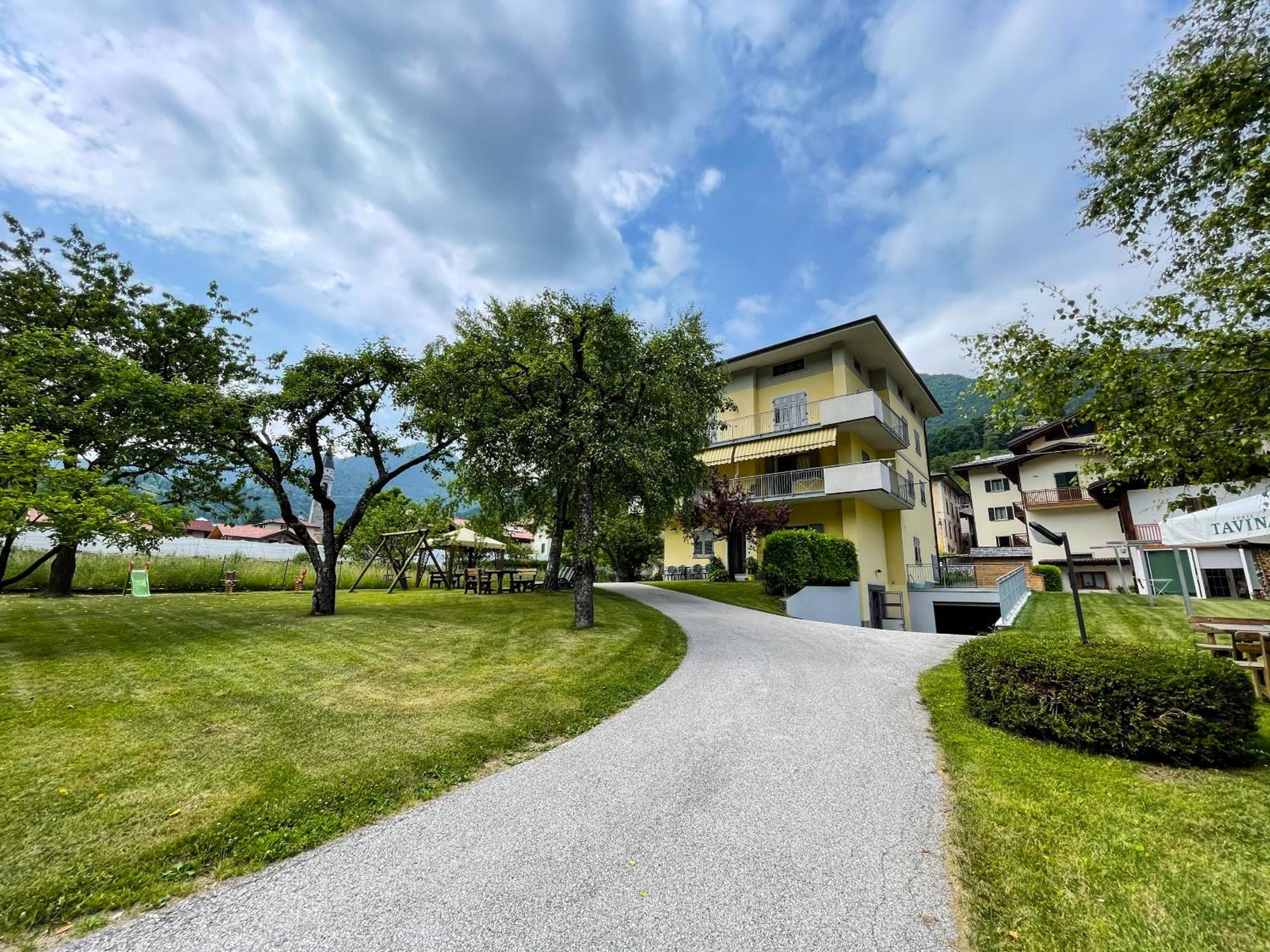 Residence Zecchini Tiarno di Sotto Exterior photo